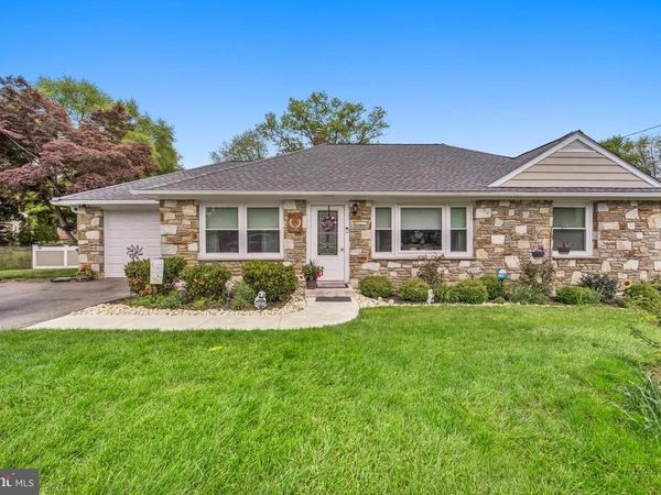 1363 GLEN ECHO DRIVE , HUNTINGDON VALLEY, PA 19006