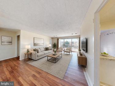 2622 FORT FARNSWORTH ROAD, Unit 216, ALEXANDRIA, VA 22303