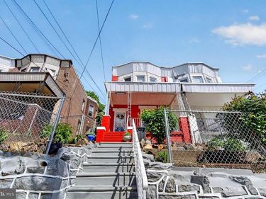 335 S 6TH STREET, DARBY, PA 19023
