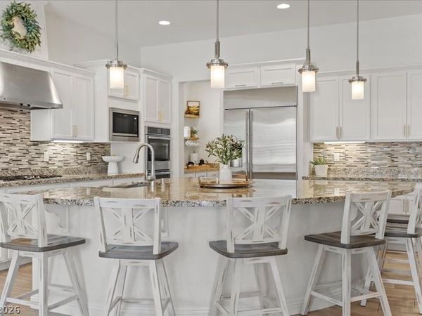12122 Rojo Roma Avenue, Las Vegas, NV 89138
