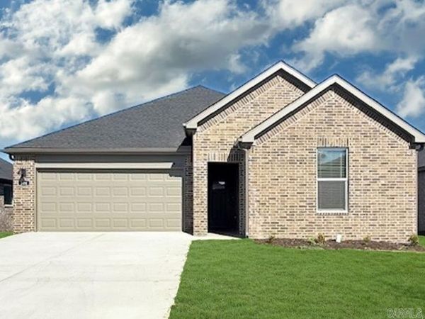 104 Mikah Drive, Maumelle, AR 72113