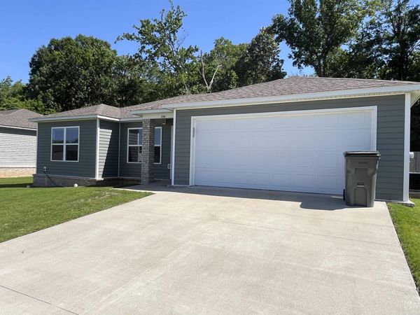 206 Formon Drive, Paragould, AR 72450