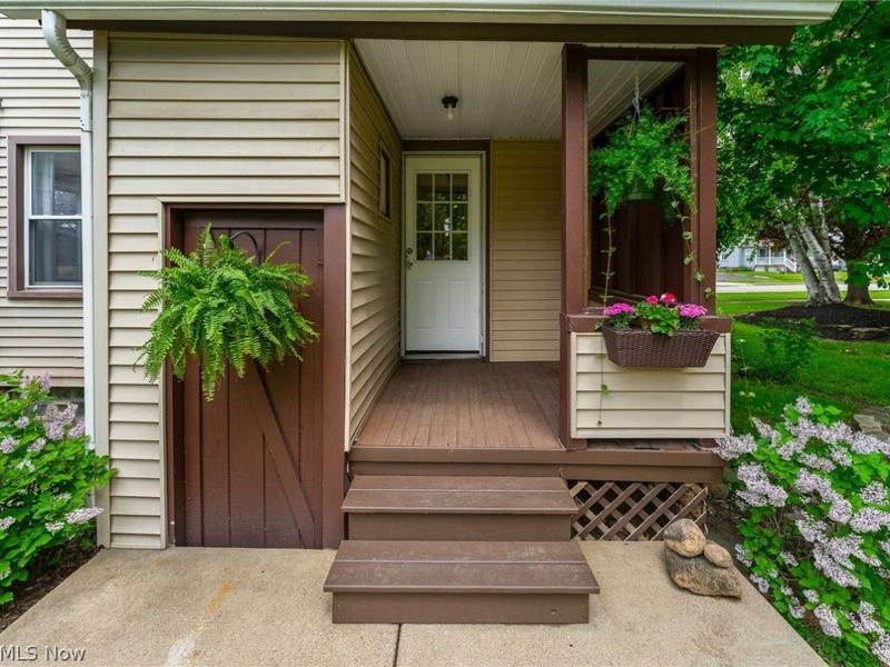 111 E Liberty Street, Girard, OH 44420 Photo 18