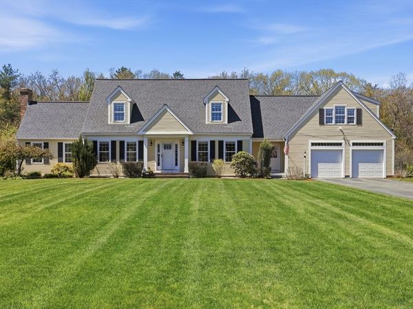 10 Hayrick Lane, Westford, MA 01886