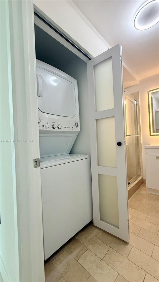 79 SW 12th St , Unit 4008S, Miami, FL 33130 Photo