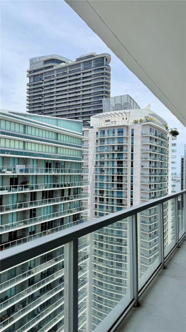 79 SW 12th St , Unit 4008S, Miami, FL 33130 Photo