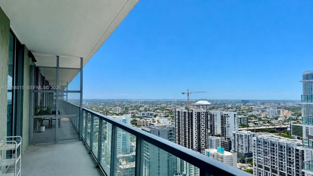 79 SW 12th St , Unit 4008S, Miami, FL 33130 Photo