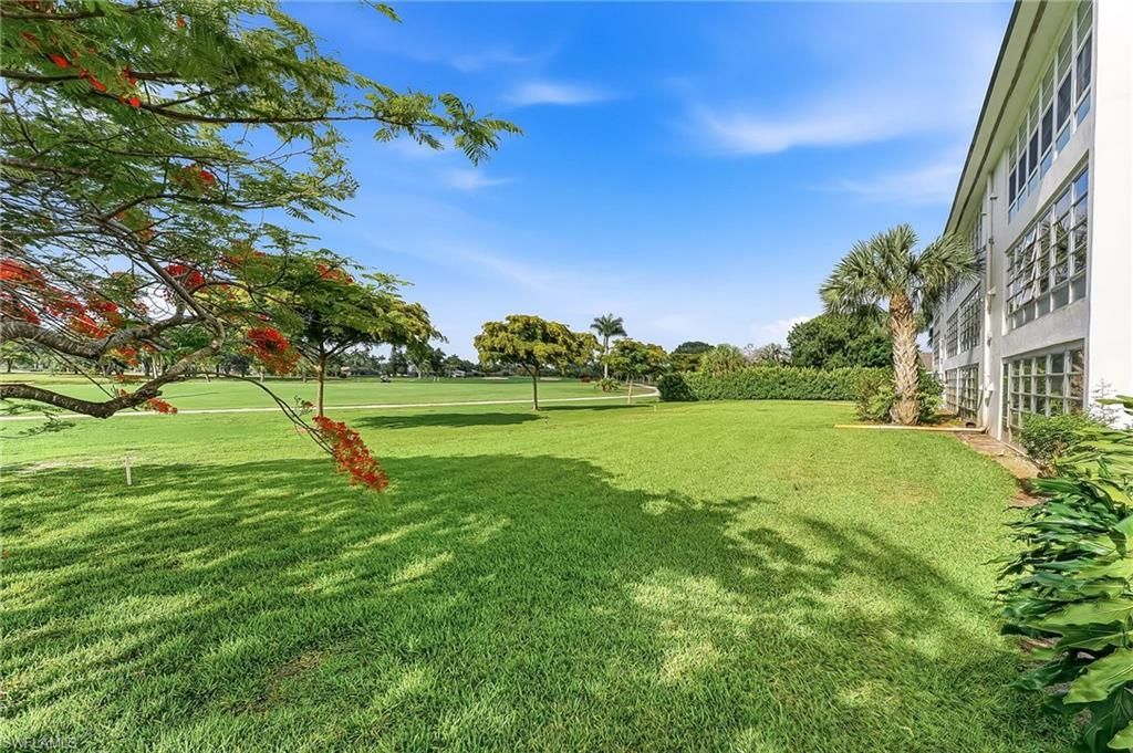 315 Saint Andrews Blvd , Unit D5, Naples, FL 34113 Photo