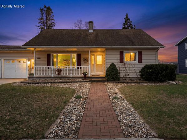 2511 36th Pl, Two Rivers, WI 54241