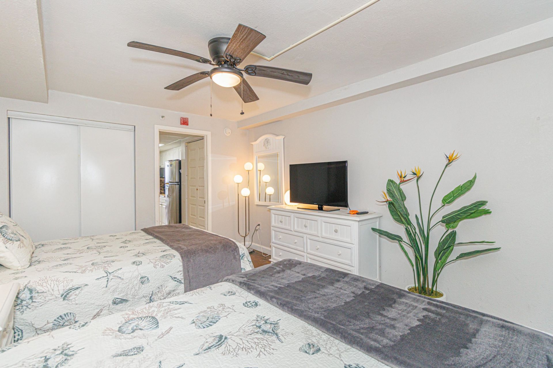 6804 N Ocean Blvd.  Photo 23