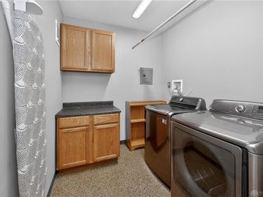 933 Robin Hill Drive, New Richmond, OH 45157