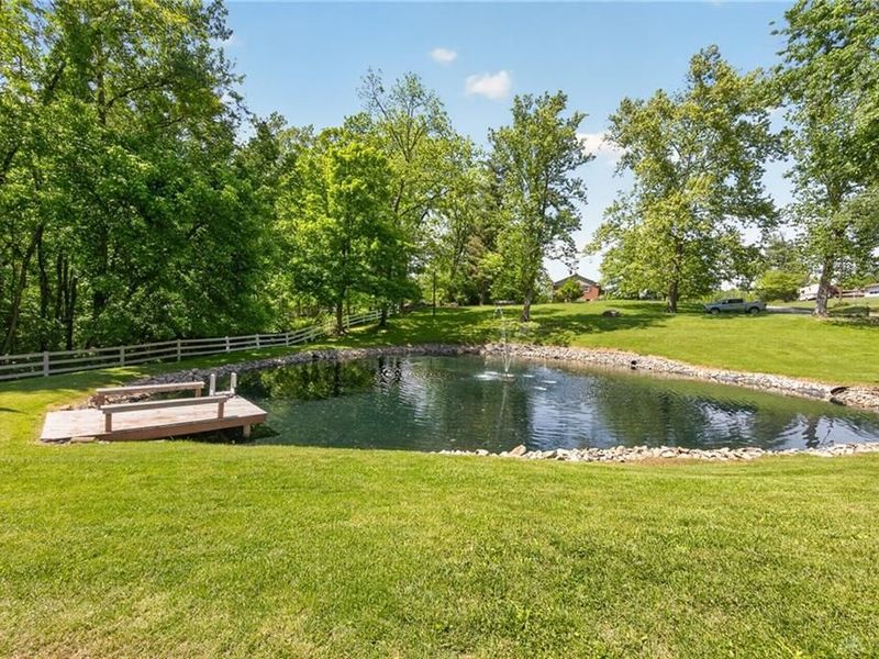 933 Robin Hill Drive, New Richmond, OH 45157 Photo 15
