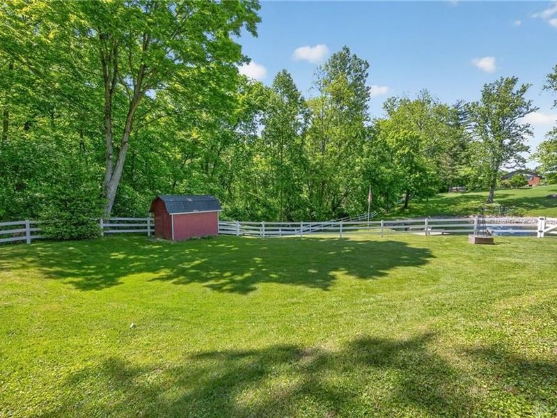 933 Robin Hill Drive, New Richmond, OH 45157 Photo 18