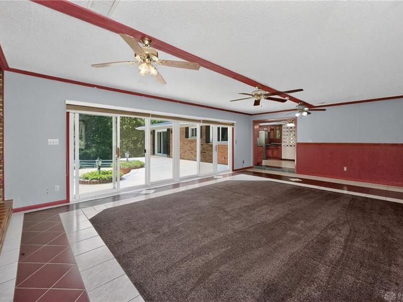 933 Robin Hill Drive, New Richmond, OH 45157 Photo 5