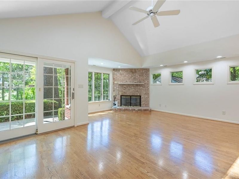 212 Grandon Road, Oakwood, OH 45419 Photo 13