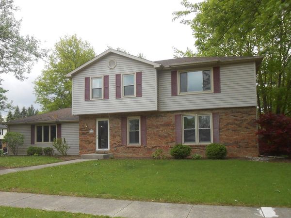 7614 Hope Farm Road, Fort Wayne, IN 46815