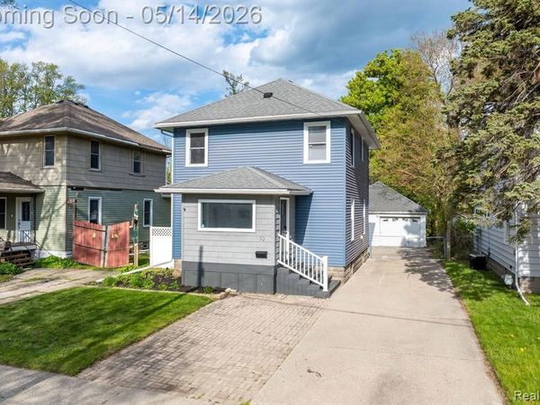 92 Eldredge Street, Mt. Clemens, MI 48043