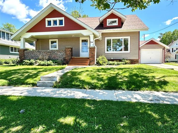 314 N Maple Street, Monticello, IA 52310