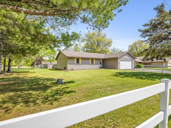 11649 Dorothea Avenue, MACHESNEY PARK, IL 61115
