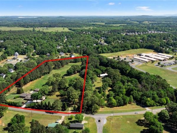 1132 Euharlee Road , Kingston, GA 30145