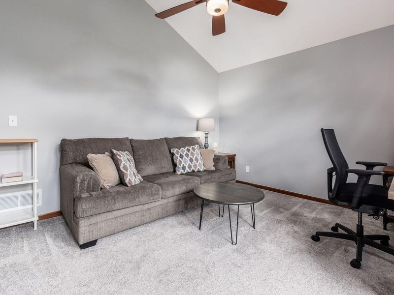 215 Carson Court, Pickerington, OH 43147 Photo 10