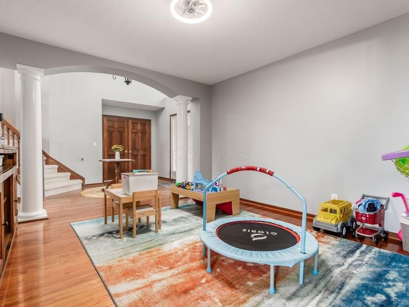 215 Carson Court, Pickerington, OH 43147 Photo 8