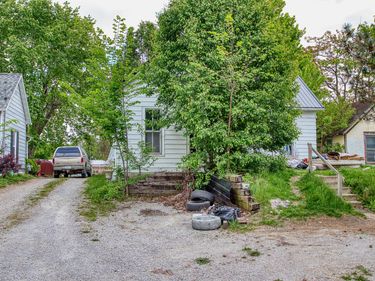 515 S 16TH Street, Centerville, IA 52544