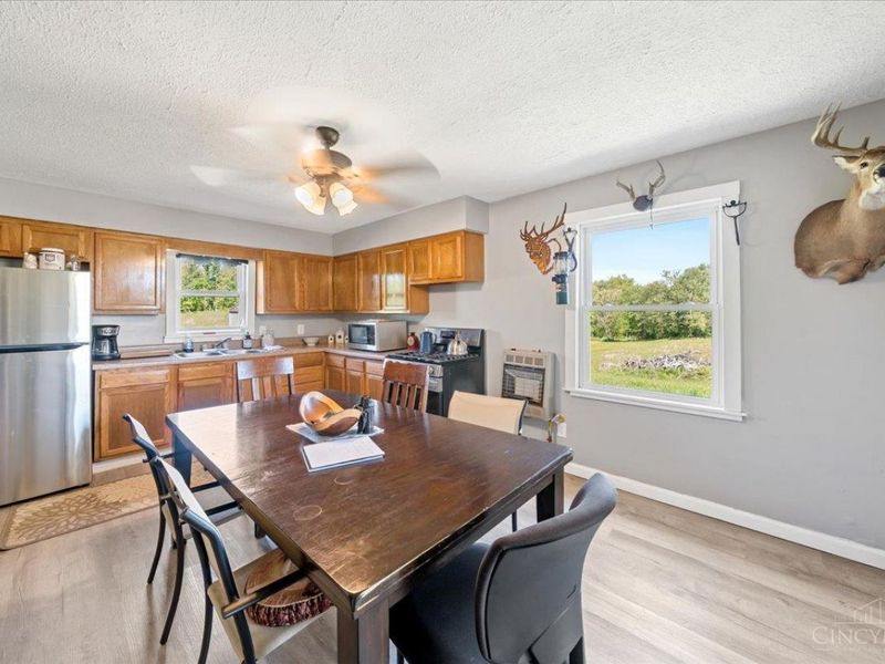 8598 W Deadfall Road, Hillsboro, OH 45133 Photo 10