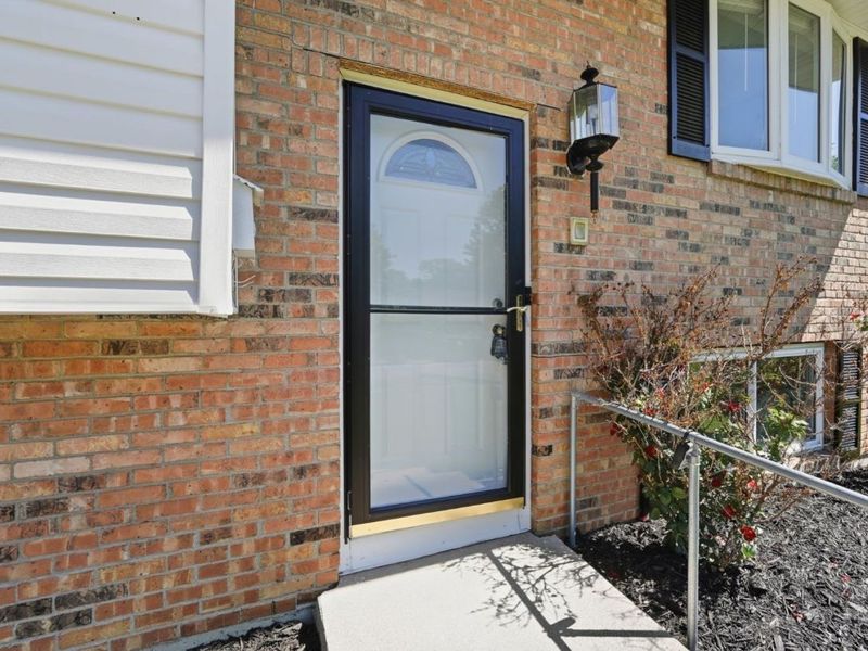 1852 Lewiston Court, Forest Park, OH 45240 Photo 6