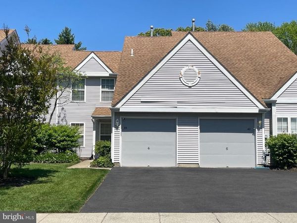 38 MAGNOLIA COURT, BORDENTOWN, NJ 08505