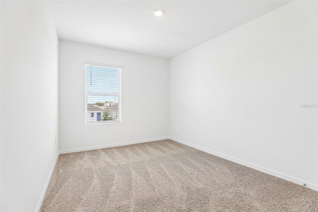 4005 Valerian Way , Tavares, FL 32778 Photo
