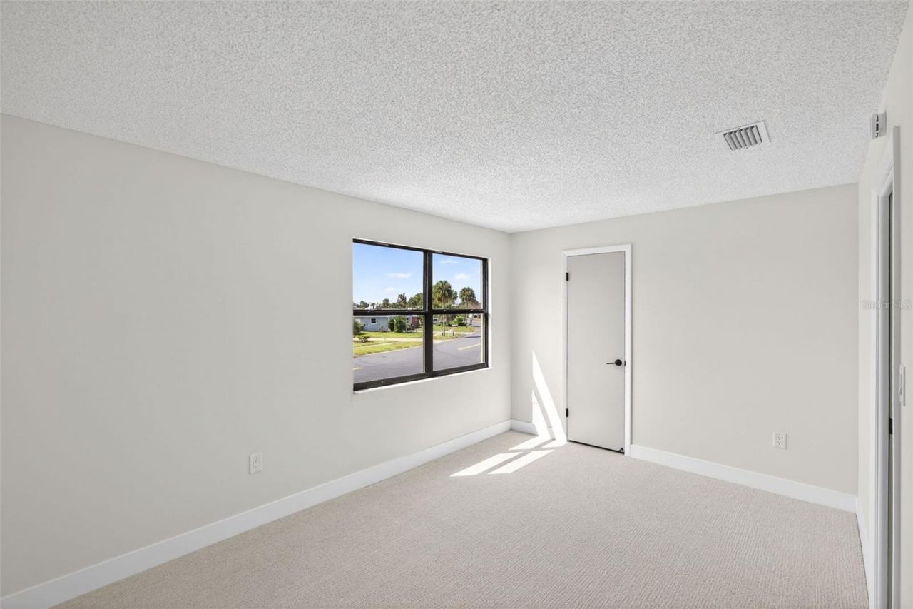 180 Florida Boulevard , Merritt Island, FL 32953 Photo