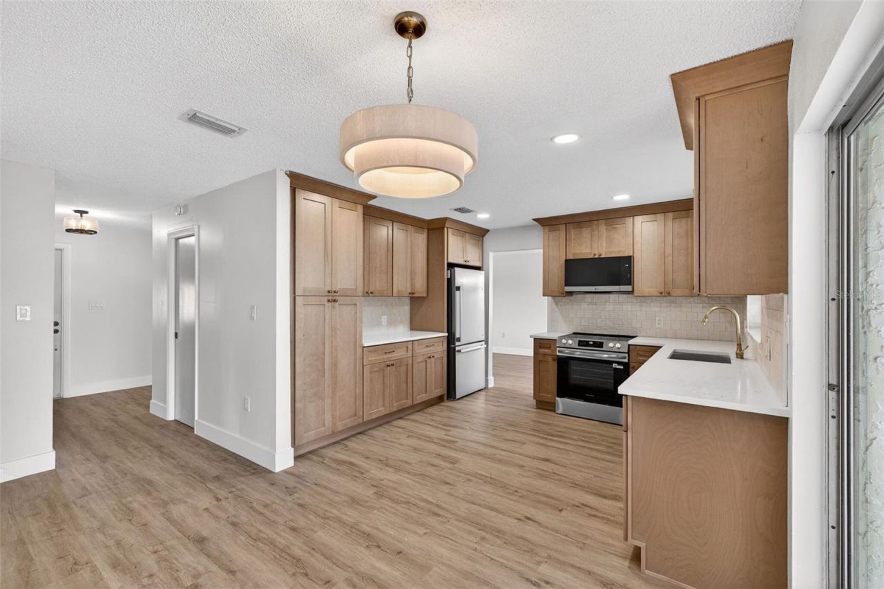 180 Florida Boulevard , Merritt Island, FL 32953 Photo