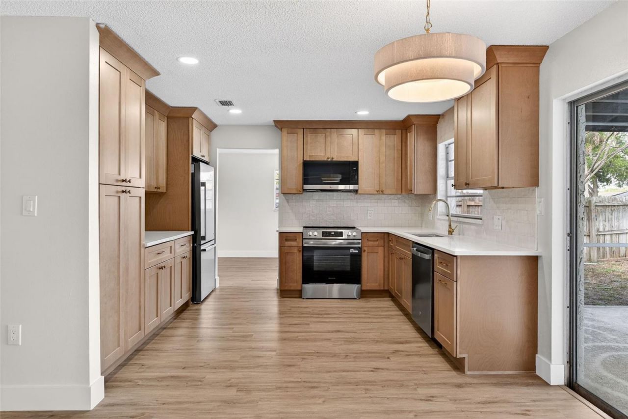 180 Florida Boulevard , Merritt Island, FL 32953 Photo
