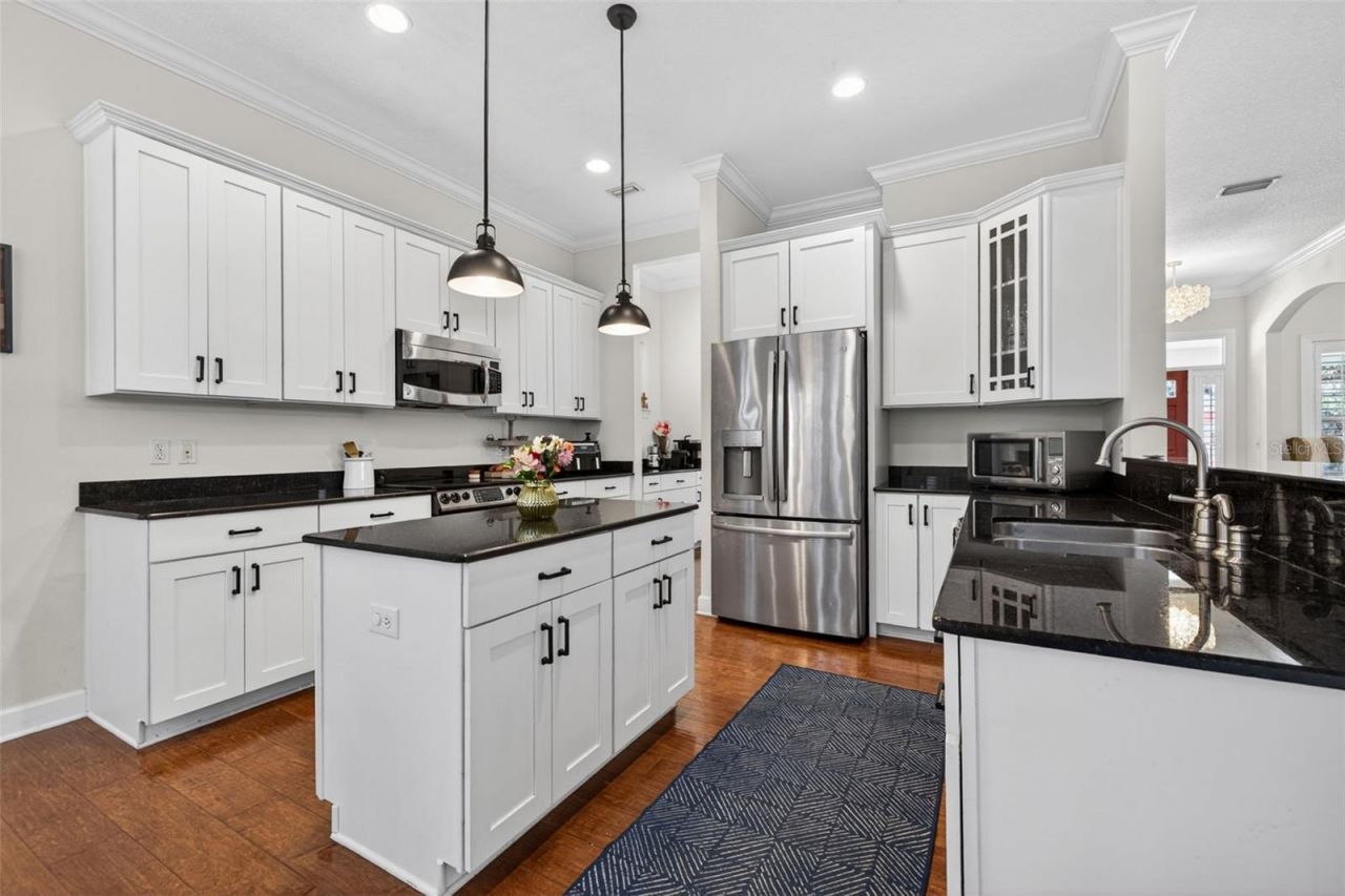 2812 W Paxton Avenue, Tampa, FL 33611 Photo