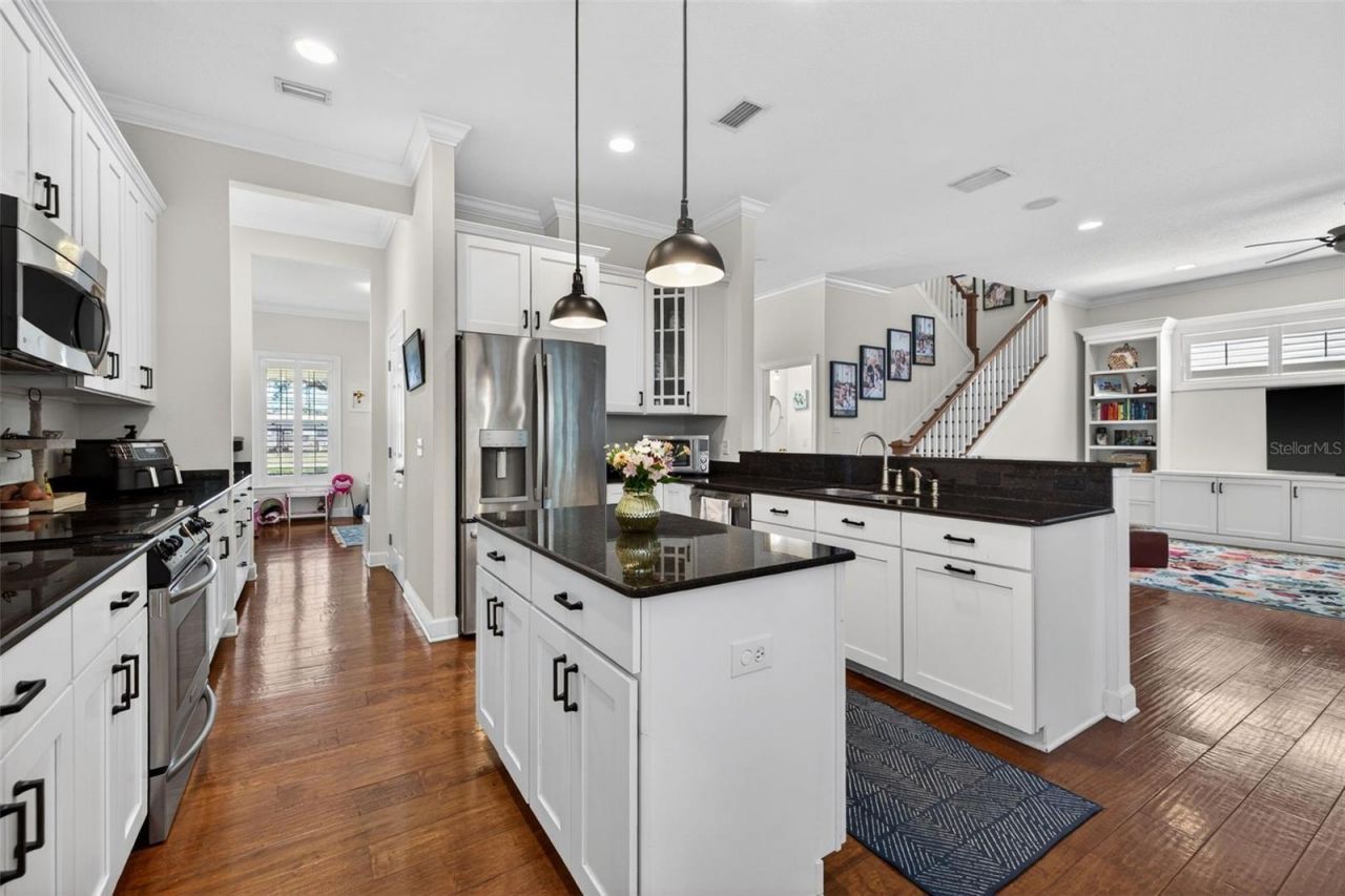 2812 W Paxton Avenue, Tampa, FL 33611 Photo