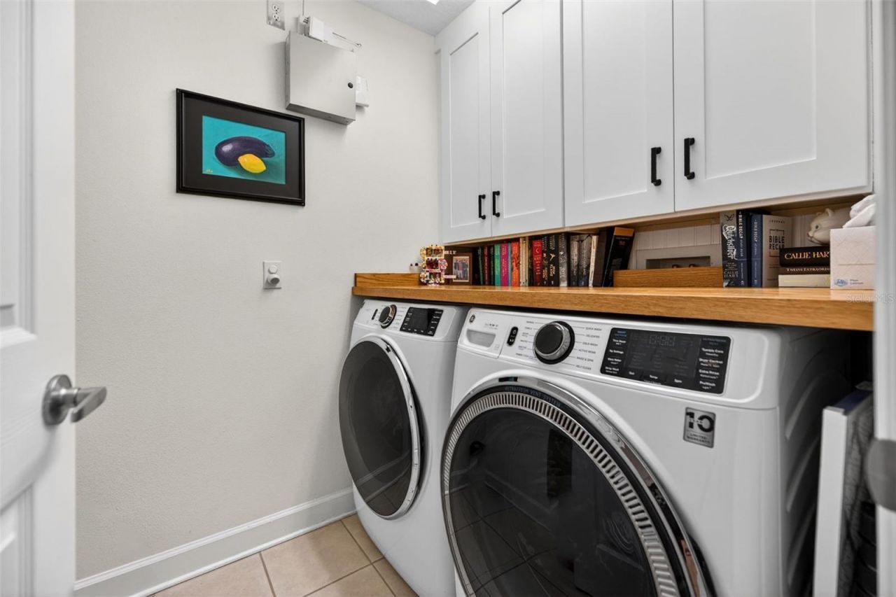 2812 W Paxton Avenue, Tampa, FL 33611 Photo