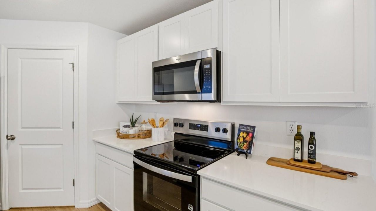 8308 Riverbend Rise Lane , Tampa, FL 33619 Photo