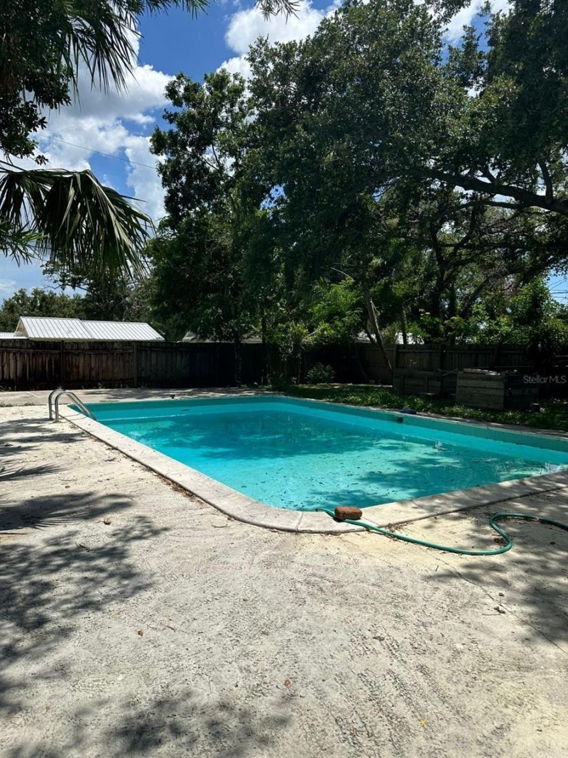2574 Hawthorne Street, Sarasota, FL 34239 Photo