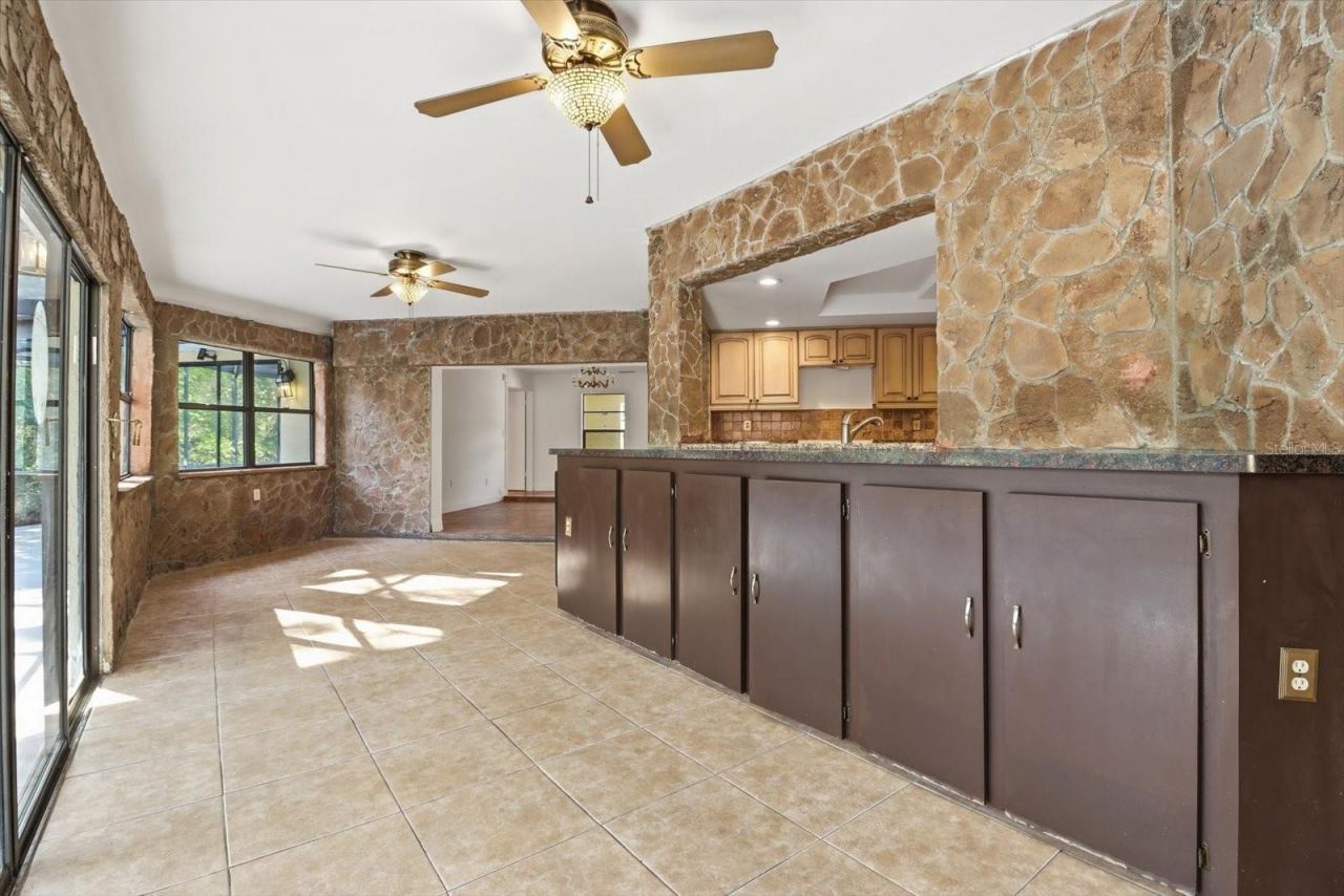 8464 Delaware Drive , Spring Hill, FL 34607 Photo
