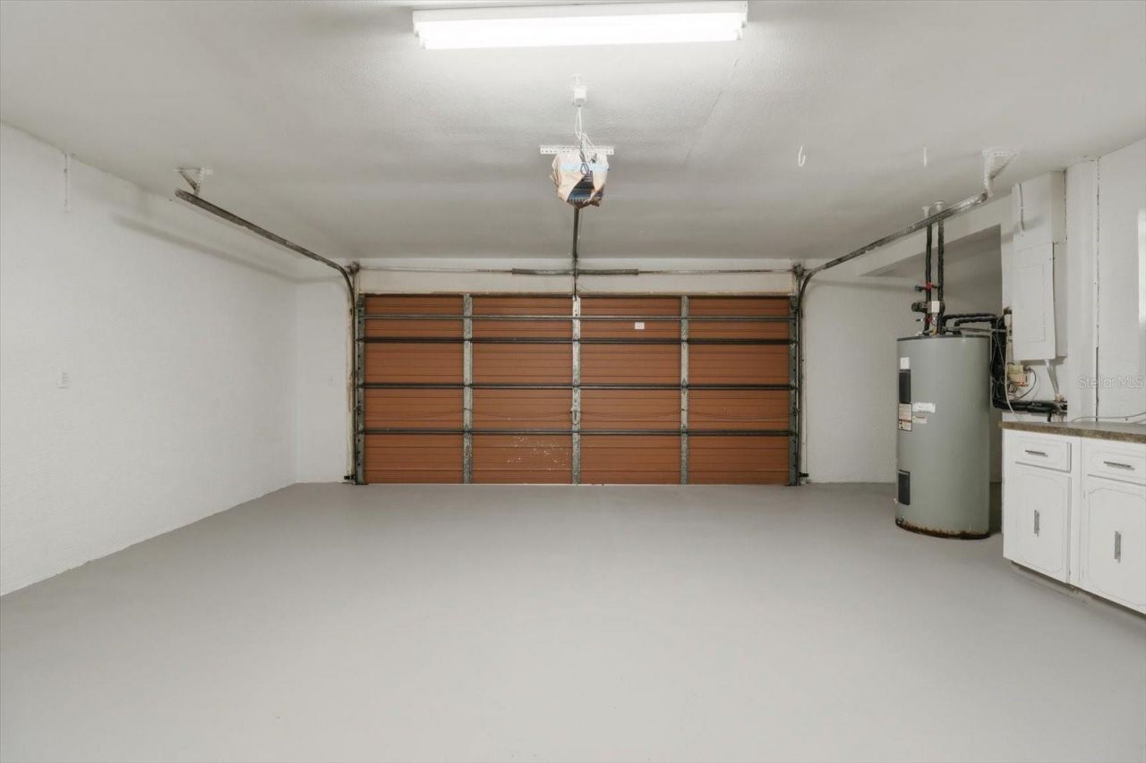 8464 Delaware Drive , Spring Hill, FL 34607 Photo