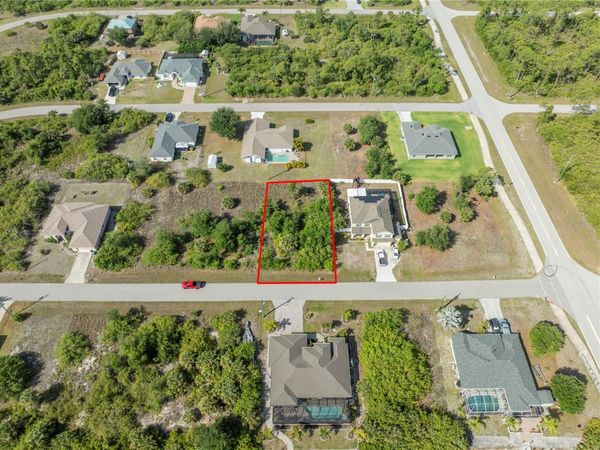 14337 EDNA CIRCLE , PORT CHARLOTTE, FL 33981