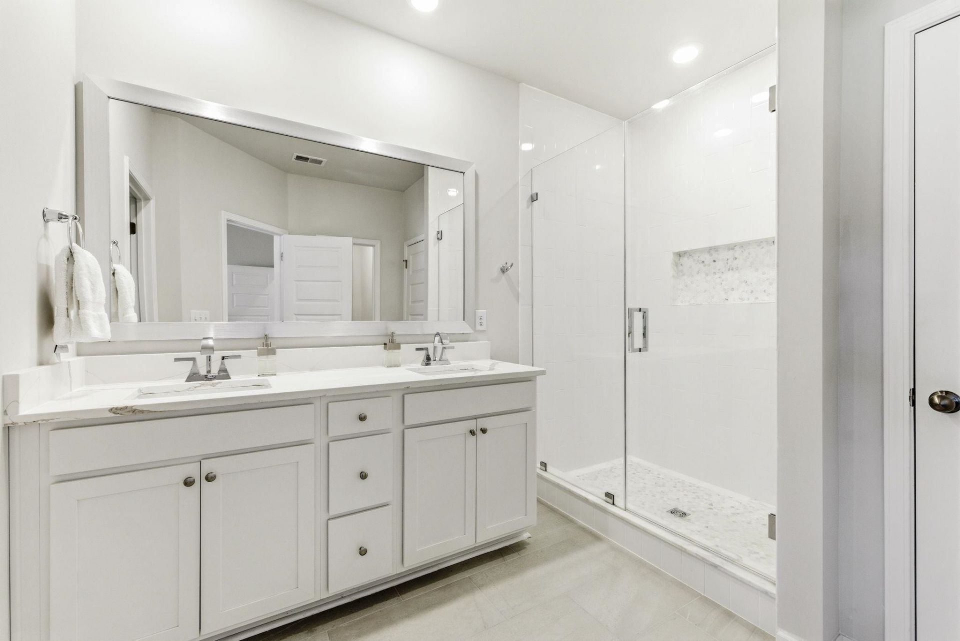 5666 Canary Island Ct. Photo 27