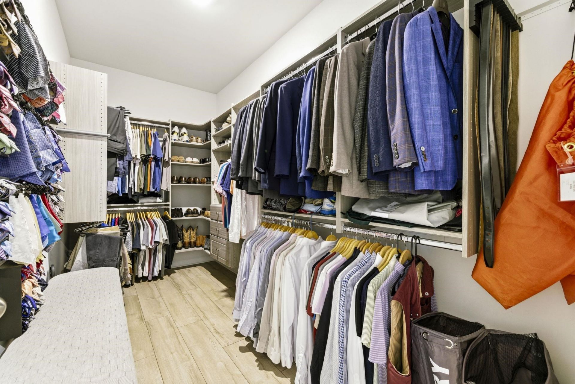 5666 Canary Island Ct. Photo 30