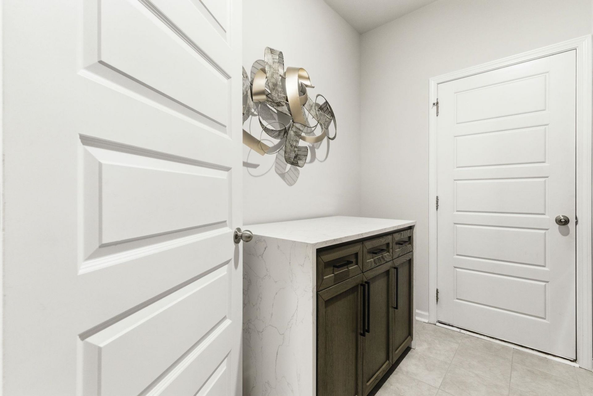 5666 Canary Island Ct. Photo 35