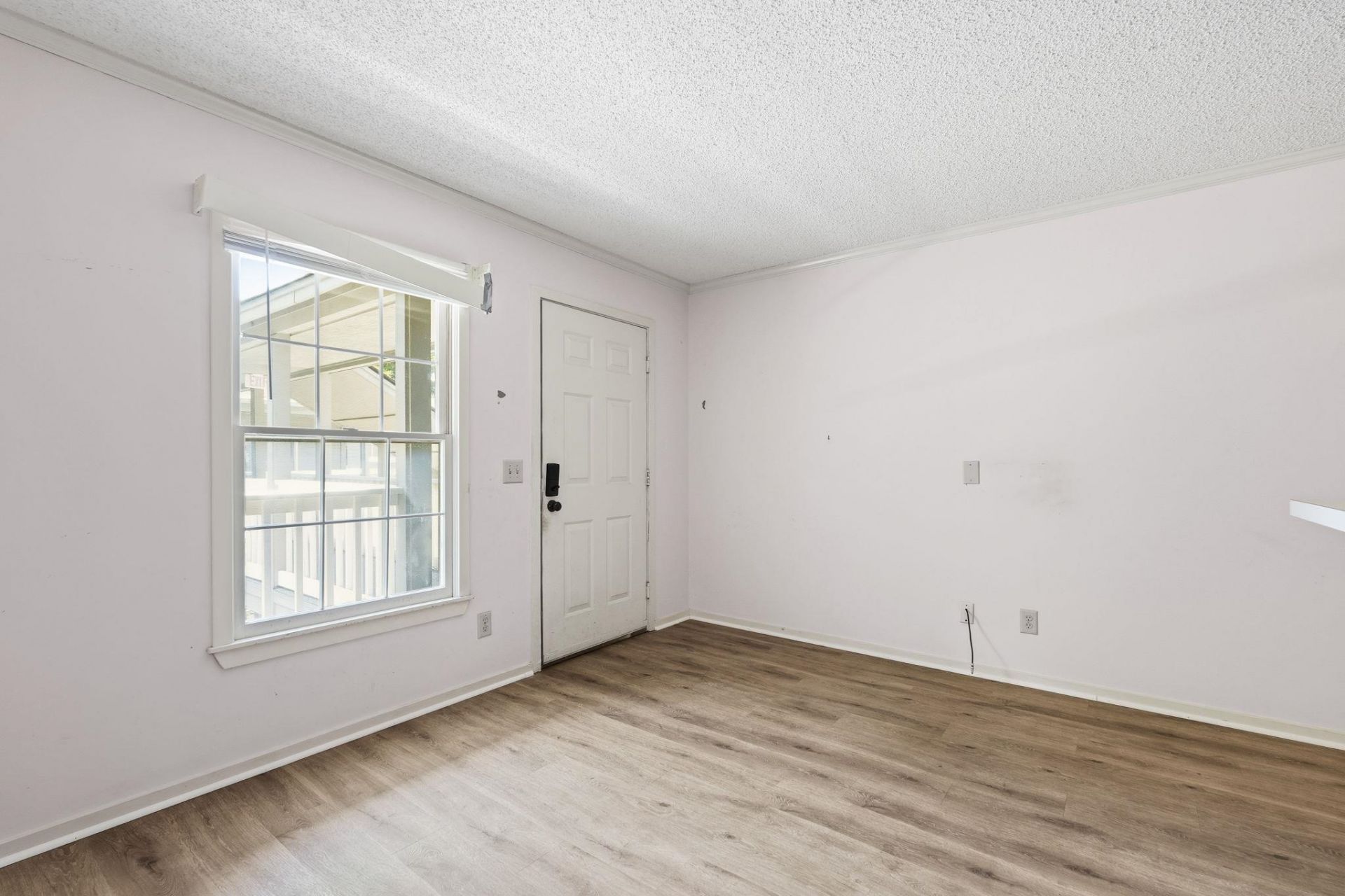 107 Toby Ct.  Photo 4