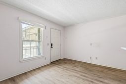 107 Toby Ct.  photo 4