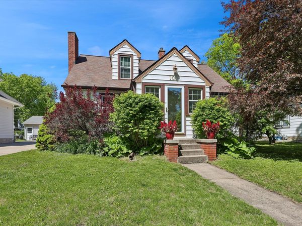 1017 Marston Avenue, Ames, IA 50010