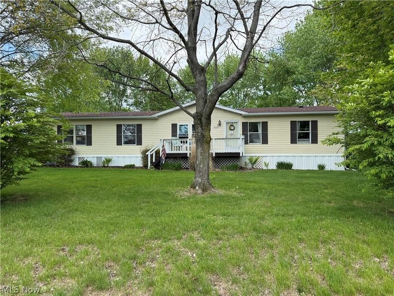 5347 Angela Drive NW, Beach City, OH 44608 Photo 1