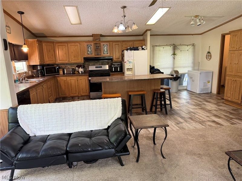 5347 Angela Drive NW, Beach City, OH 44608 Photo 13